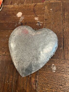 Galvanized Metal Heart Wall Hanging - Silver steel 4”